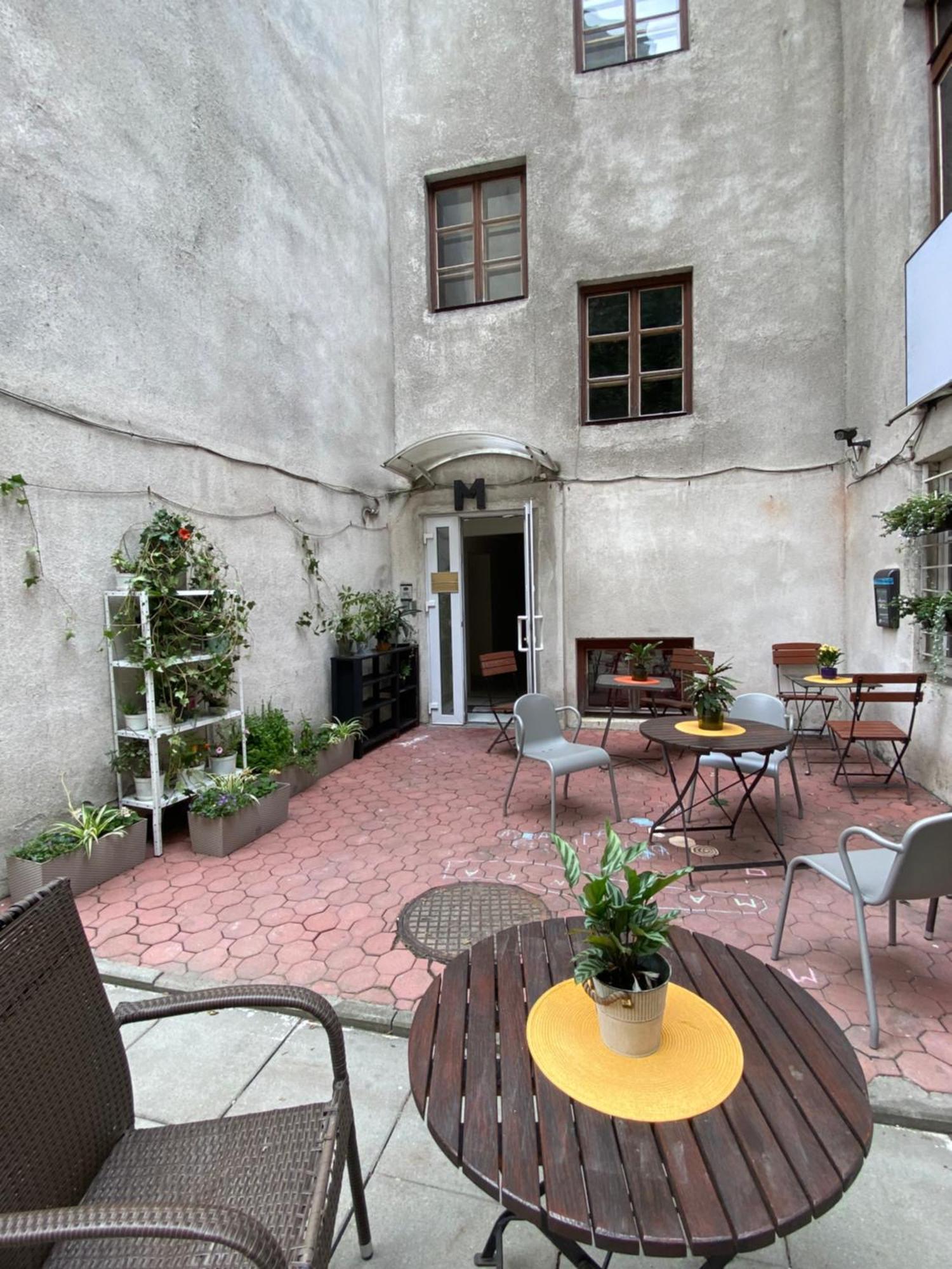 Art Inn Space Krakow Exterior photo